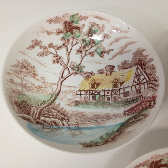 Colonial Village Handpainted Japan 1930's Saucer Set of 3 Decorative Bowls - Picture 3 of 5